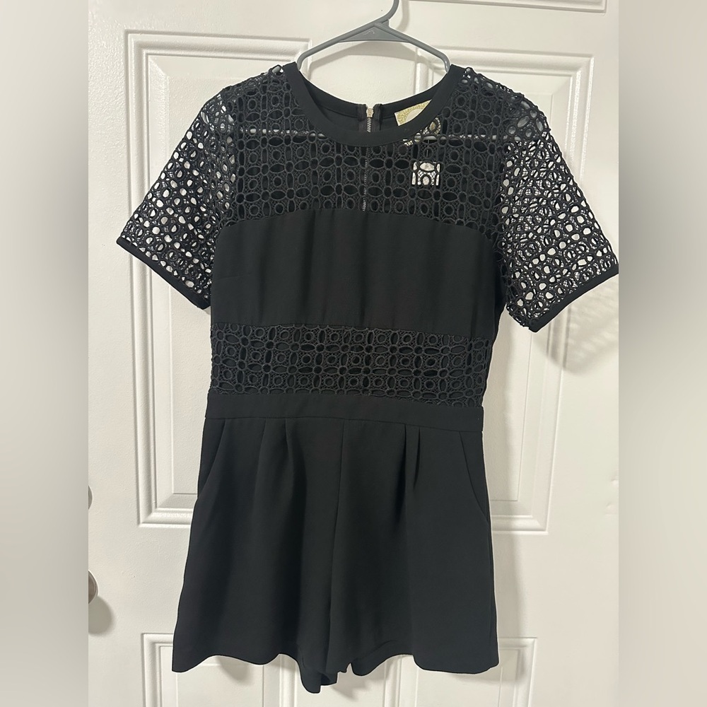 Alythea Black Lace Panel Romper Short Sleeve Fit & Flare, Size Medium NEW